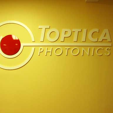 Toptica Sign